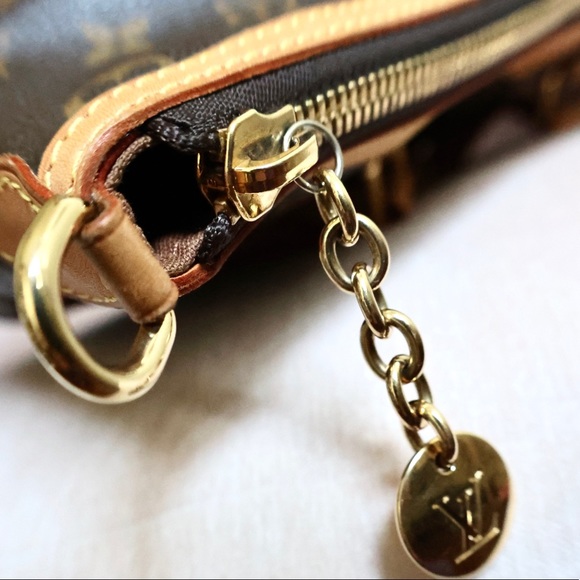 Louis Vuitton Palermo PM - Picture 12 of 16